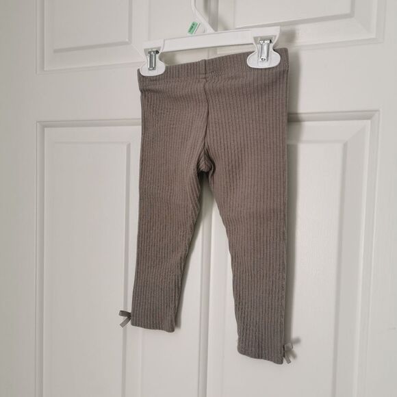 2/$20 baby girl ribbed leggings size 18 m - Picture 4 of 4